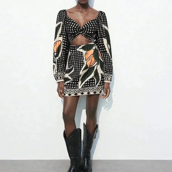 Black And White Boho Women's Floral Print Twist Hollow Out Casual Short Dress - Picture 4 of 9